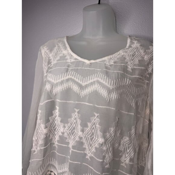 Chico's Ivory Sheer Embroidered Lace Tunic Blouse 3/4 Sleeves Asymmetric Hem - Picture 5 of 11
